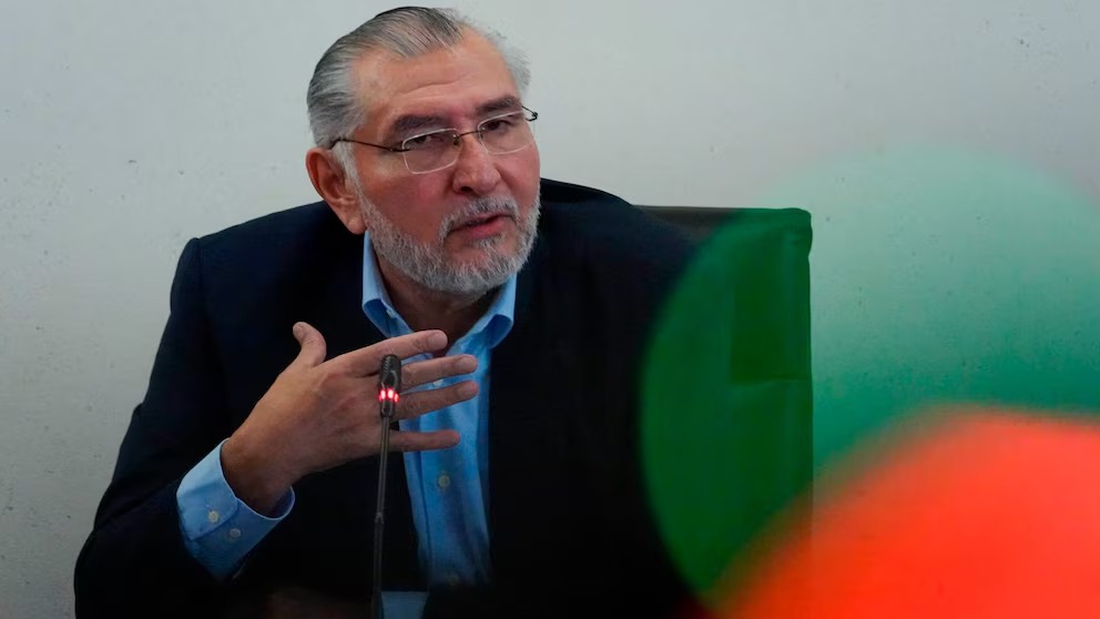 Adán Augusto niega encuentro con Hernán Bermúdez en Paraguay; reitera que no lo han citado a declarar