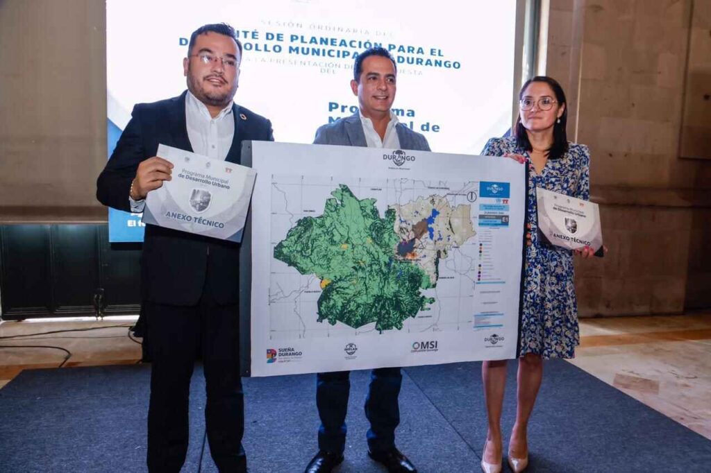 Durango avanza con planeación y visión al 2040: Toño Ochoa