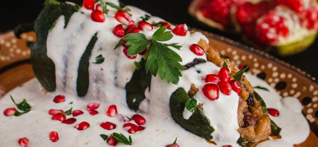 ¡Cuidado al preparar chiles en nogada! Este ingrediente te puede costar una fortuna
