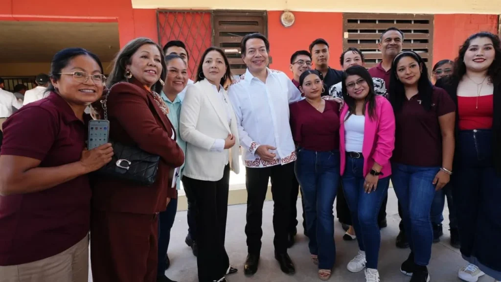 Mario Delgado inaugura el ciclo escolar 2025-2026