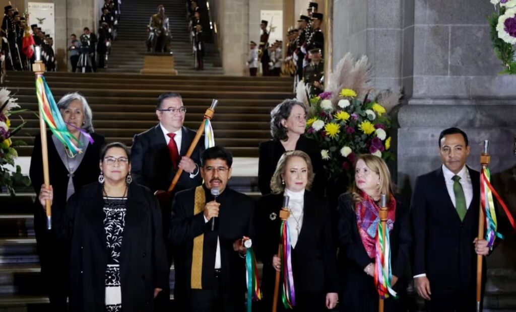 Nueva Corte revela sueldos de ministros; Lenia Batres lidera en austeridad