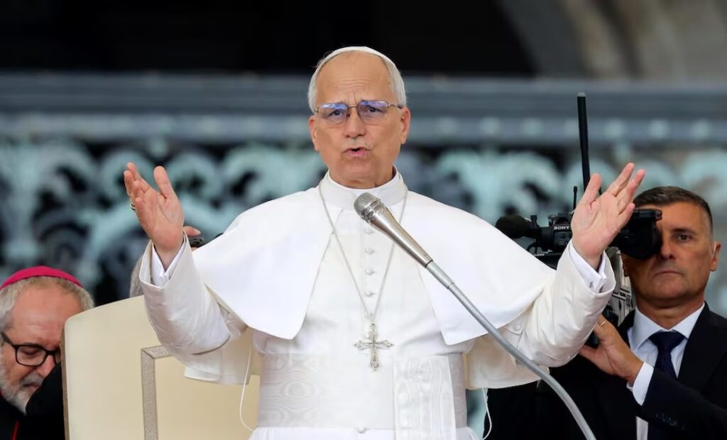 Papa León XIV acepta renuncia de obispo peruano acusado de malas conductas sexuales