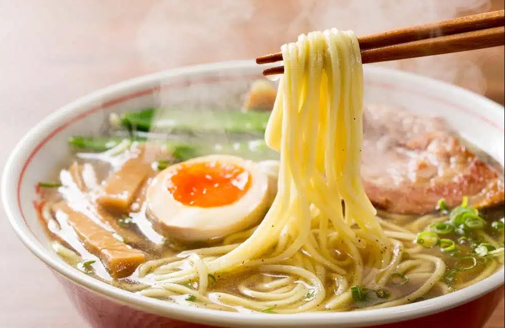 Un estudio revela que el consumo excesivo de ramen podría acortar tu vida
