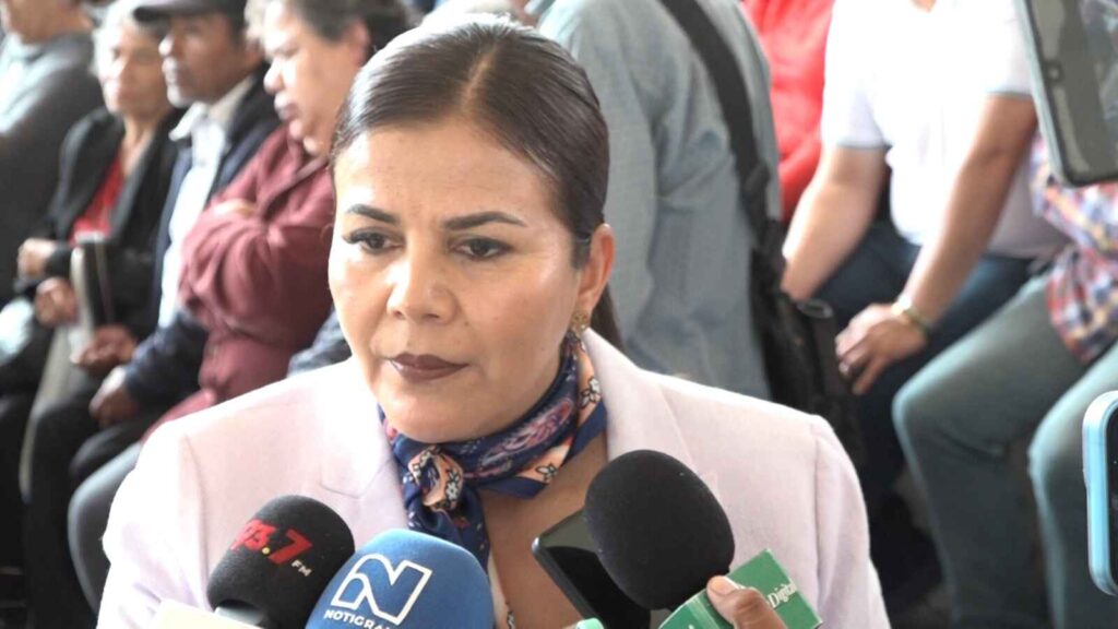 Inician trabajos de recarpeteo en carretera a Nuevo Ideal, esperan avances en remodelación