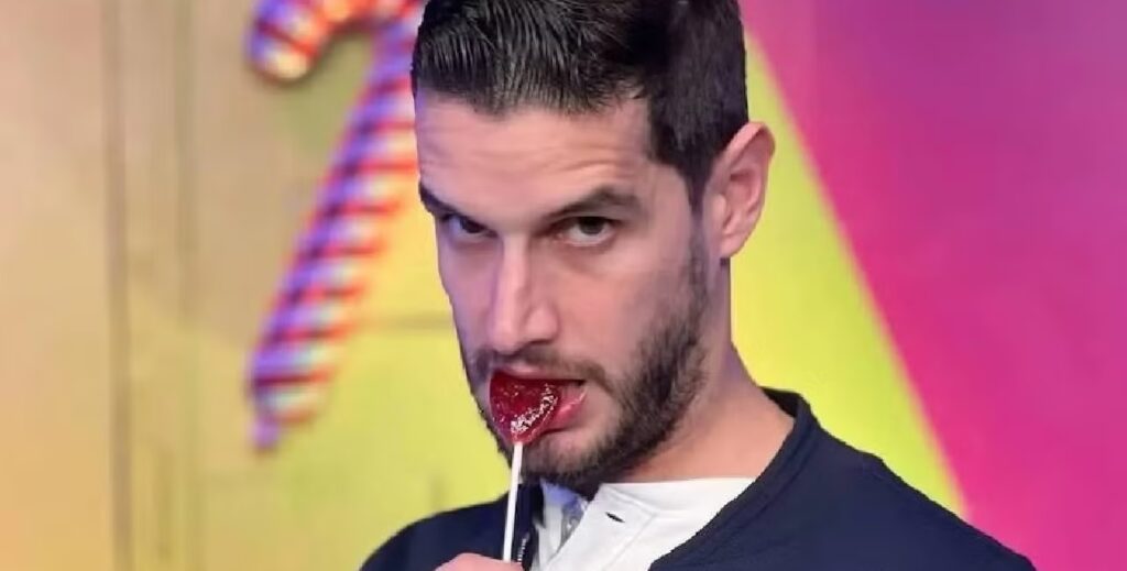 Adrián Marcelo hace realidad la boda de una pareja: dona 50 mil pesos tras ser contactado en redes