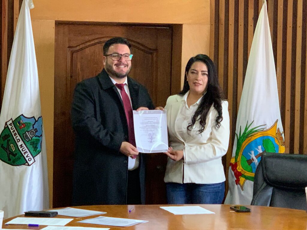 Toman protesta nuevos funcionarios municipales en Pueblo Nuevo