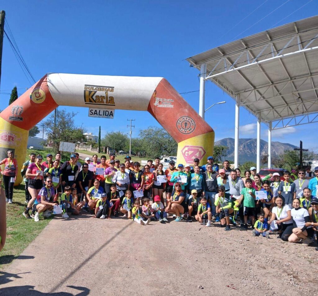 Primera Edición de la carrera atlética en San Nicolás, Santiago Papasquiaro se lleva a cabo con éxito