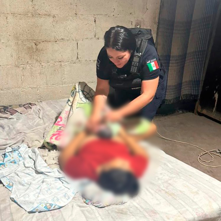 Policías de Gómez Palacio auxilian parto de mujer