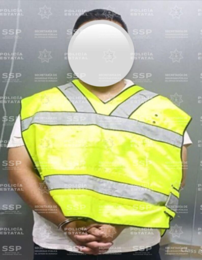 Chofer de autobús lesiona con arma blanca a pasajero