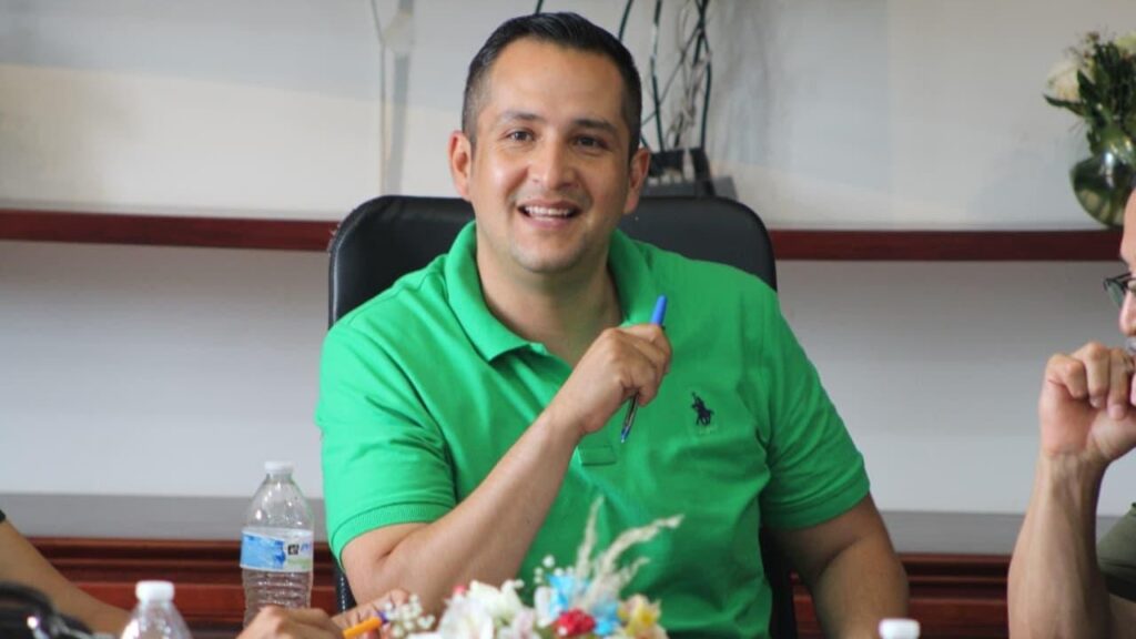César Salas reitera compromiso con sector comercial a través de CANACO