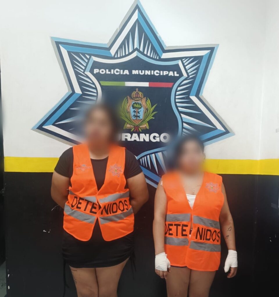 Peleoneras callejeras detenidas por la policía
