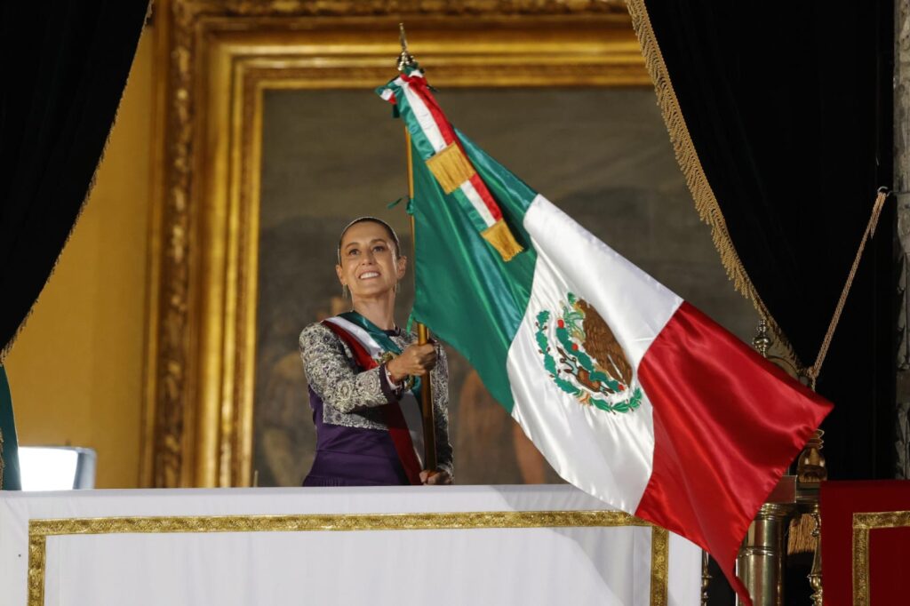 Claudia Sheinbaum hace historia como la primera presidenta en encabezar el Grito de Independencia