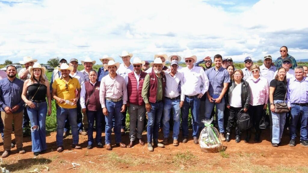 Hay que apostar por tecnificar el campo, productores cuenta con todo mi respaldo: Armando García 