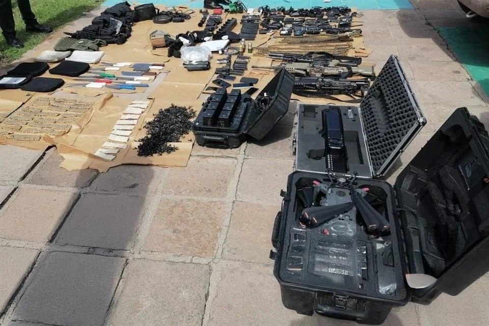 Con arsenal la Guardia Nacional detiene a tres en la Súper