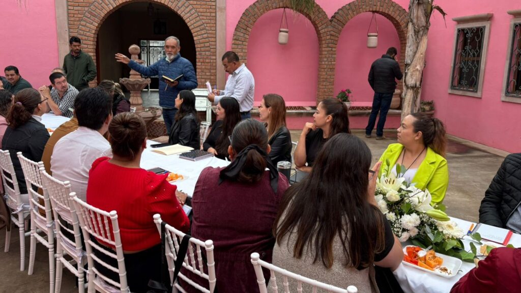 Evalúan a directores en primeros 30 días del Gobierno Municipal de Poanas