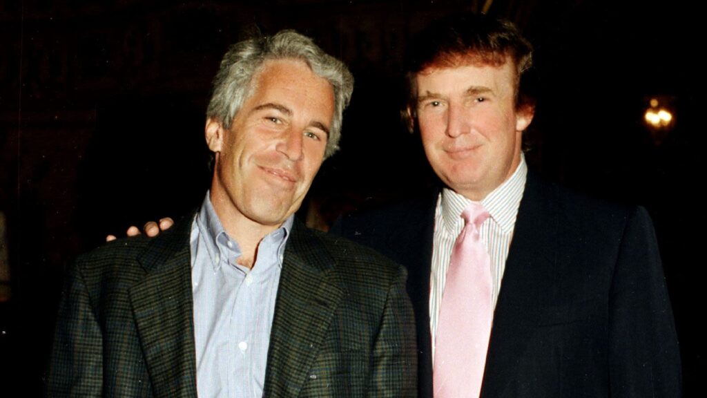 Carta de Trump a Epstein con dibujo de mujer desnud@ es publicada por el Congreso de EU