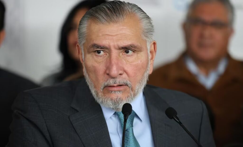Adán Augusto se dice “tranquilo y sin preocupaciones” ante traslado de Hernán Bermúdez