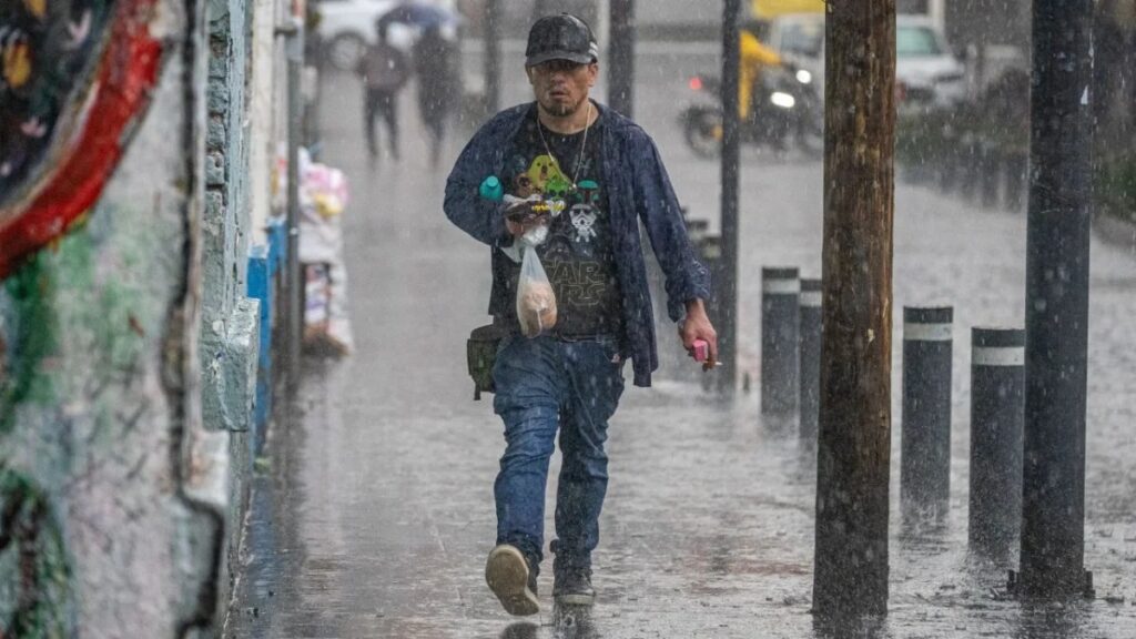 SMN advierte por lluvias intensas en más de 10 estados