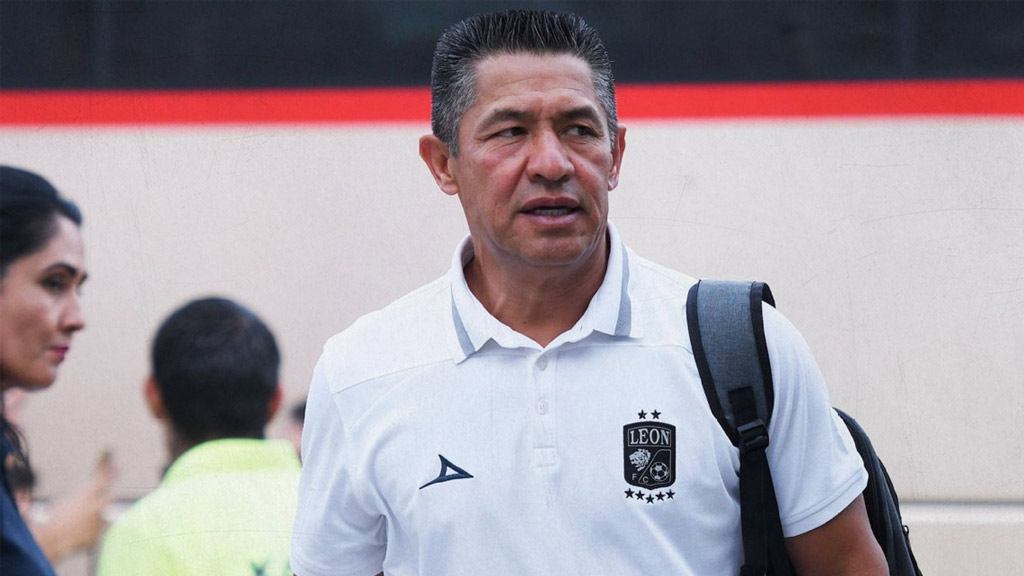 Ignacio Ambriz regresa para dirigir al Club León