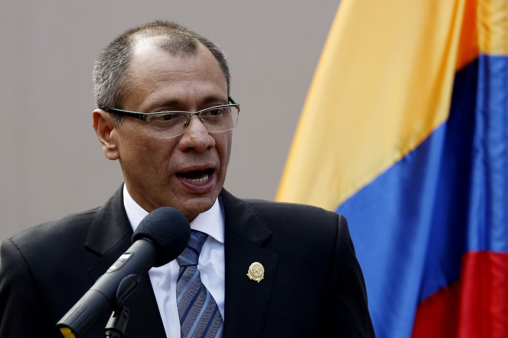 Jorge Glas recibe nacionalidad colombiana y Petro exige su entrega