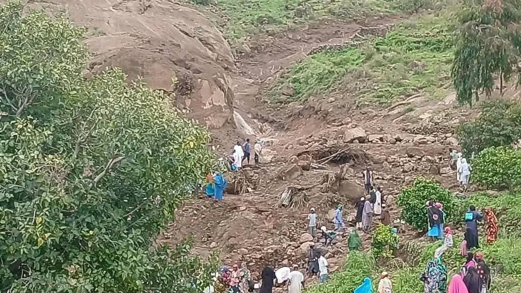 Deslizamiento de tierra en Sudán arrasa con una aldea y deja al menos mil muertos