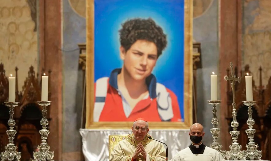 Carlo Acutis, el primer santo de la era digital, será canonizado