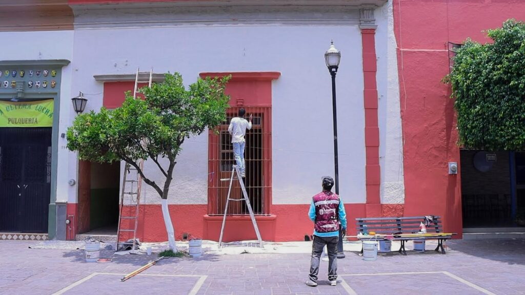 “Pinta tu Fachada” renueva la imagen del Pueblo Mágico de Tlaquepaque con 80% de avance