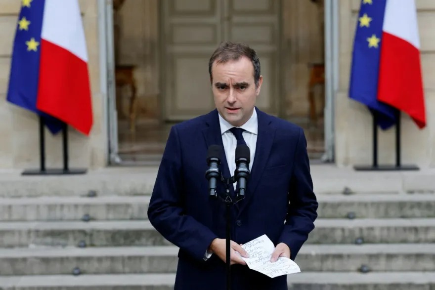 Macron vuelve a nombrar a Sébastien Lecornu como primer ministro