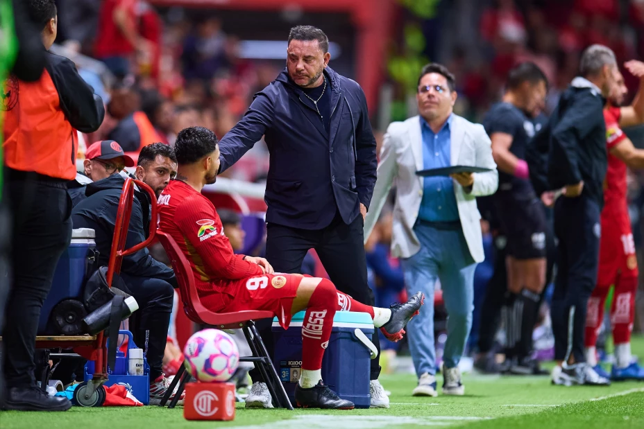 Alexis Vega se perderá el resto de la fase regular del Apertura 2025