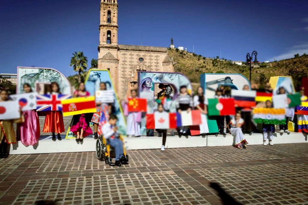Gobierno de Parral conmemora el Día de las Naciones Unidas con llamado a la paz y los derechos humanos