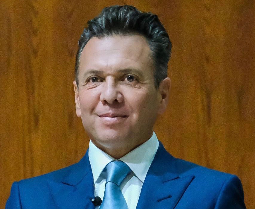 Pablo Lemus rechaza señalamientos y acusa guerra sucia en su contra