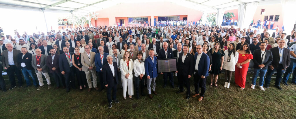 IBM celebra 50 años en Jalisco; Lemus Navarro destaca su papel en el liderazgo tecnológico del estado
