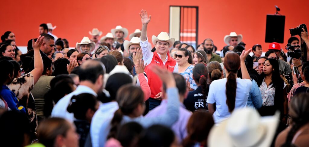 Cumple Esteban compromiso de Tarjeta Madre Alimentaria en San Juan del Río
