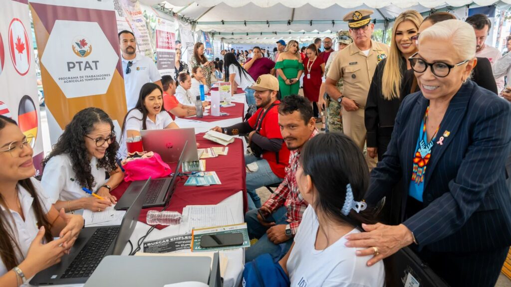 Promueve Beatriz Estrada mejores condiciones laborales para grupos vulnerables