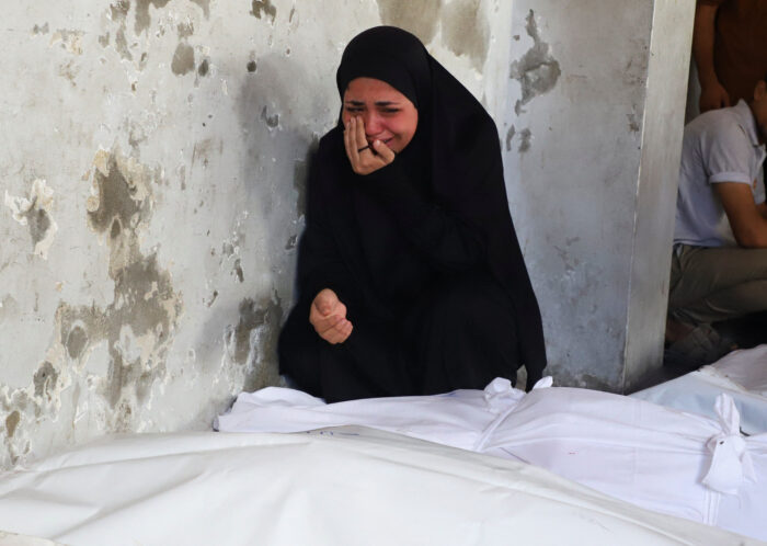 Israel mata a 11 palestinos, incluidos siete niños, pese al alto al fuego en Gaza