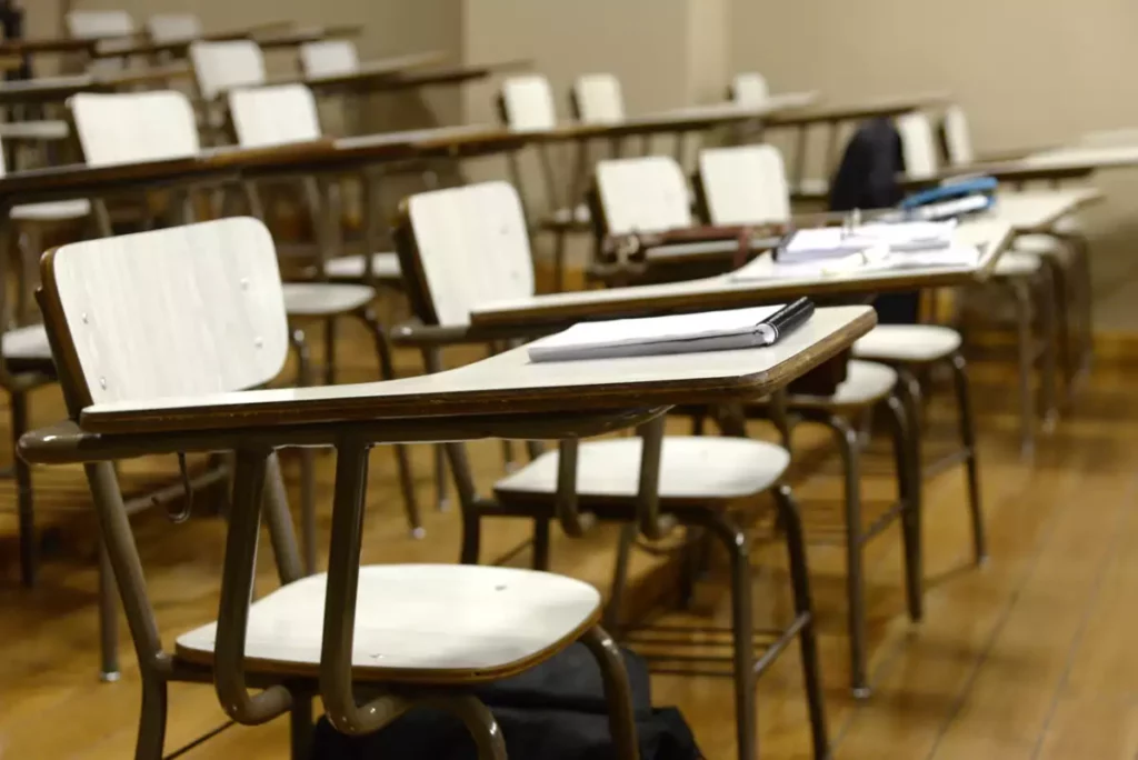 ¿Suspensión de clases en México por Halloween?