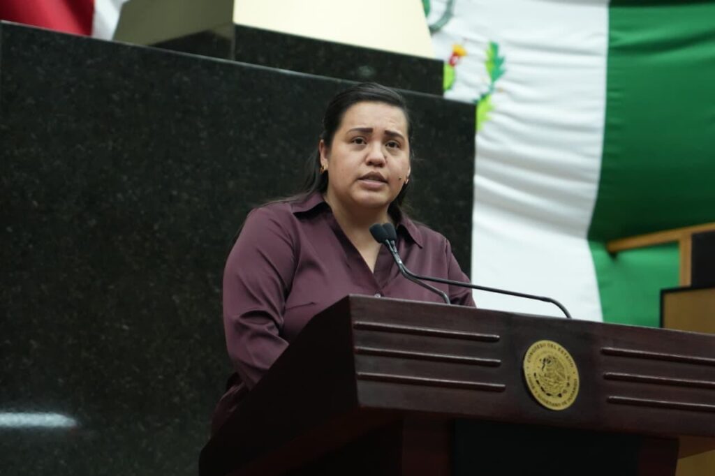 Flora Leal propone dar voz ciudadana en decisiones sobre el agua en Durango