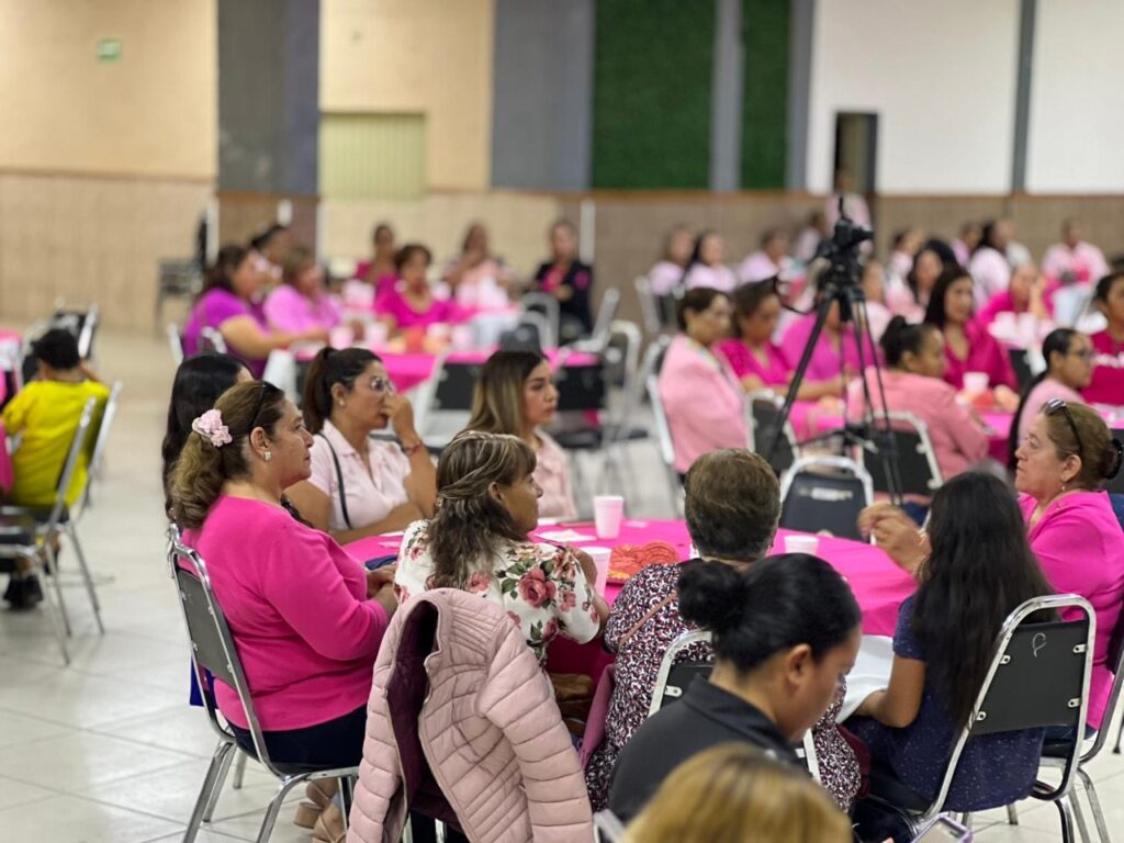 Realizan primer Café Rosa en Guadalupe Victoria para promover la prevención del cáncer de mama