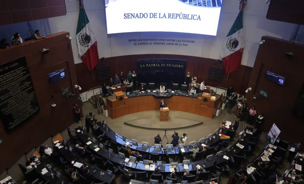 Avanza en comisiones del Senado reforma a Ley de Amparo