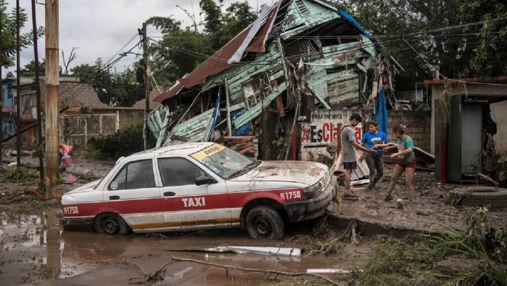 Diputados donarán parte de su sueldo a víctimas de las lluvias