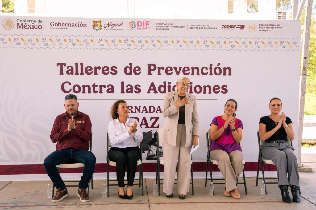 Beatriz Estrada impulsa entornos seguros y libres de adicciones en la juventud nayarita