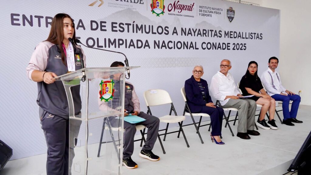 Entrega gobernador Navarro Quintero estímulos y reconocimientos a medallistas de la Olimpiada Nacional CONADE 2025