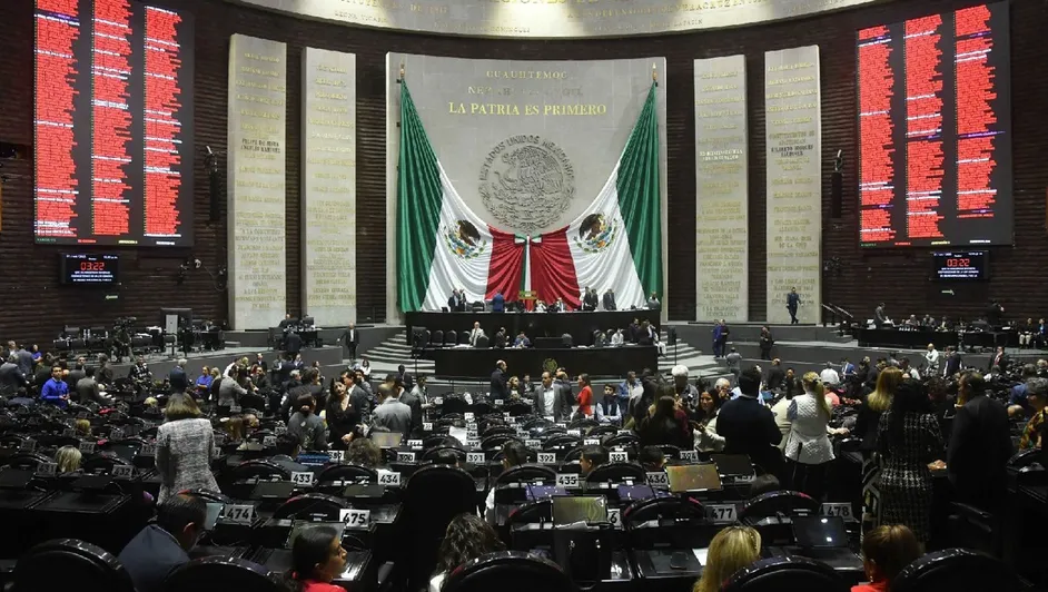 Mayoría legislativa respalda corrección al transitorio de Ley de Amparo: Sheinbaum