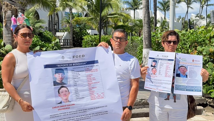 Familias de Durango por desaparecidos en Mazatlán son recibidas en la Fiscalía de Sinaloa; revisan ocho expedientes