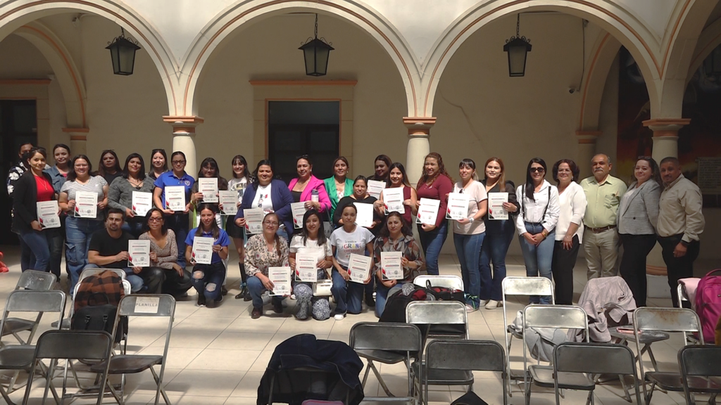 Docentes de la región participan en Taller de Escoltas desde Vicente Guerrero