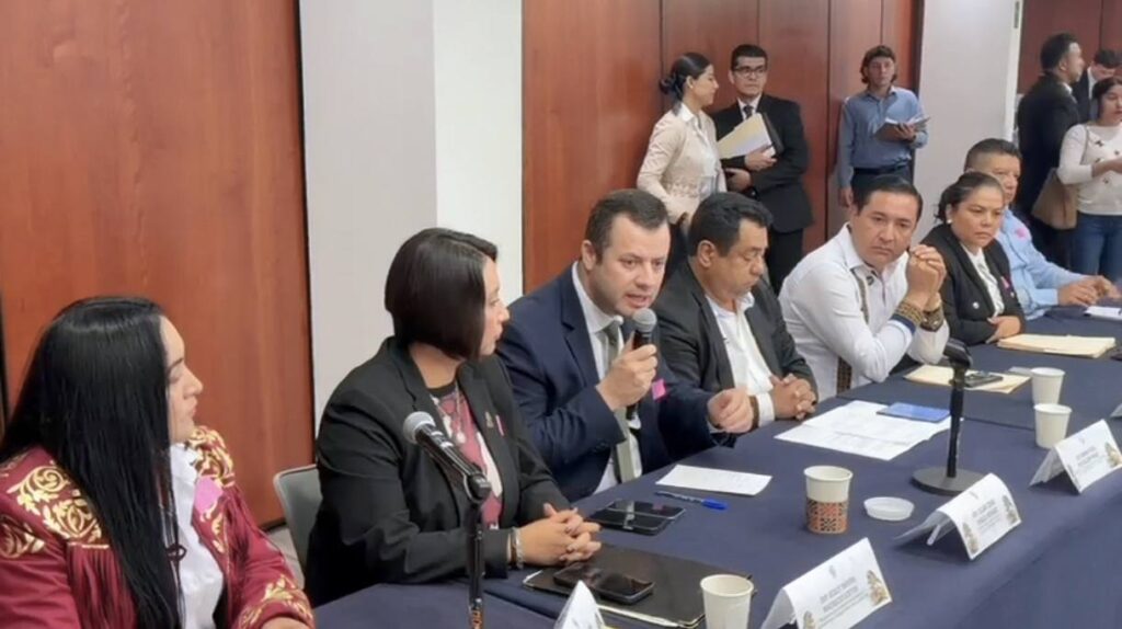 El campo duranguense se hace viejo; urge apoyar a los jóvenes: César Rivas en el Senado