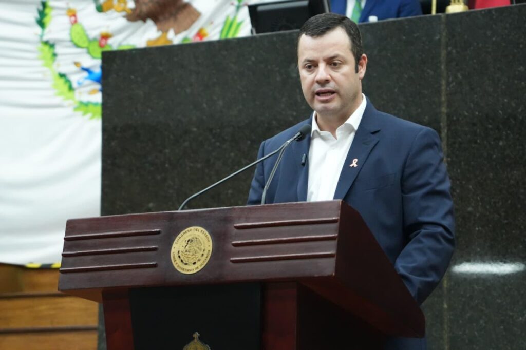 César Rivas impulsa reforma para fortalecer al sector ganadero de Durango