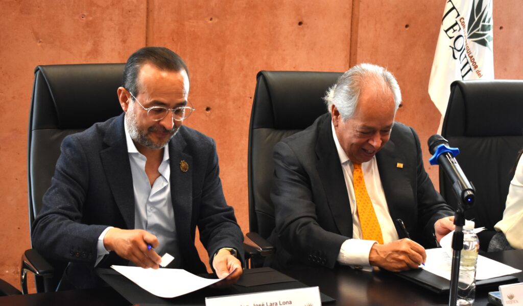 Renuevan convenio el CRT y el Gobierno de Guanajuato para producir agave libre de deforestación