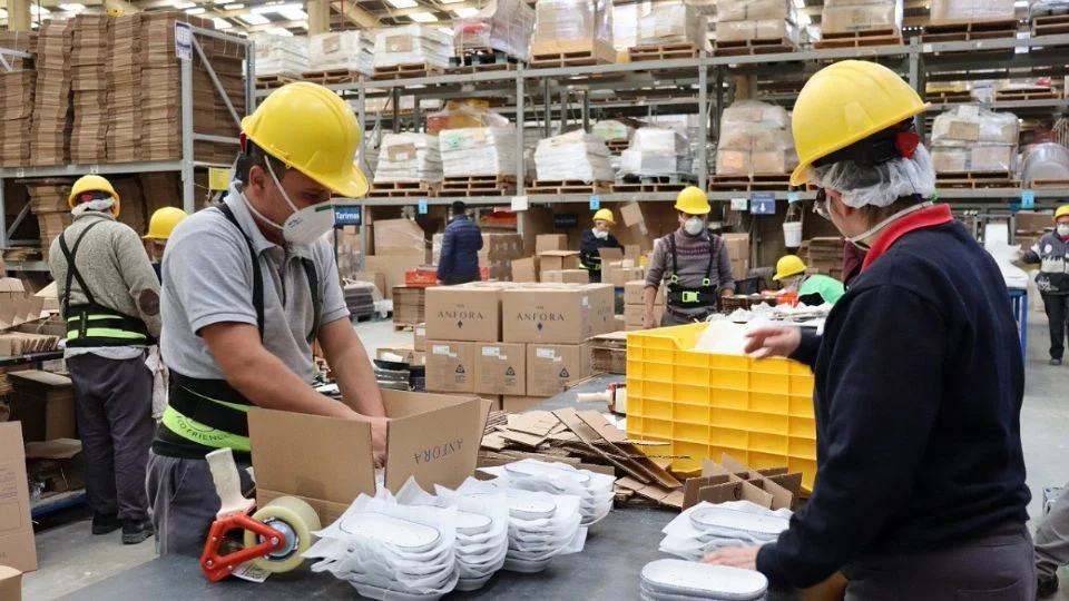 Empleo formal crece 1.5% y alcanza cifras récord en septiembre: IMSS