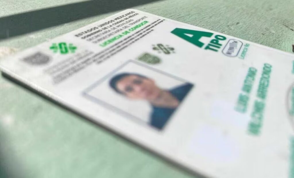 Senado impulsa incluir voluntad de donación de órganos en licencias de conducir